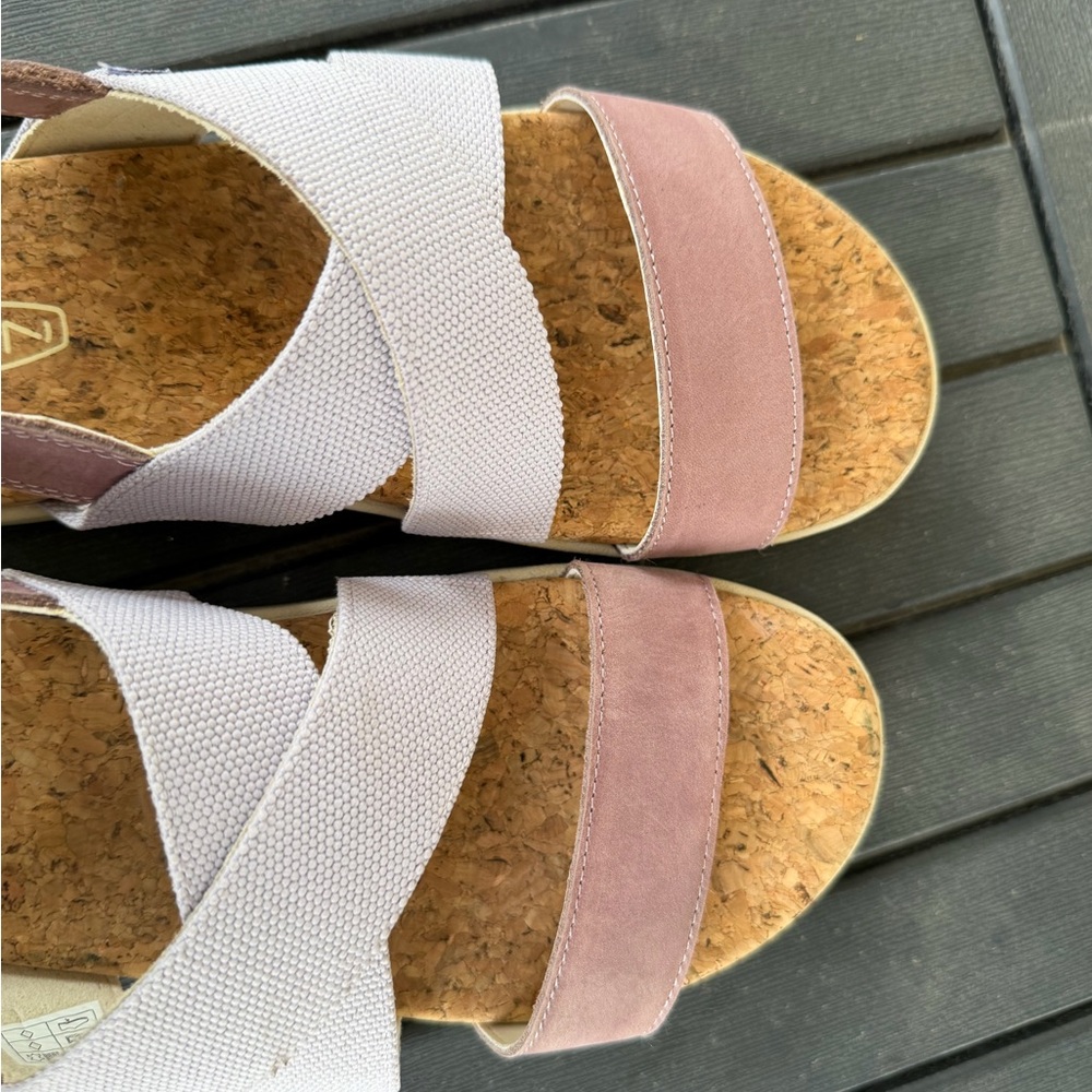 Keen Elle Purple criss Cross Sandals 8.5 - Picture 6 of 6